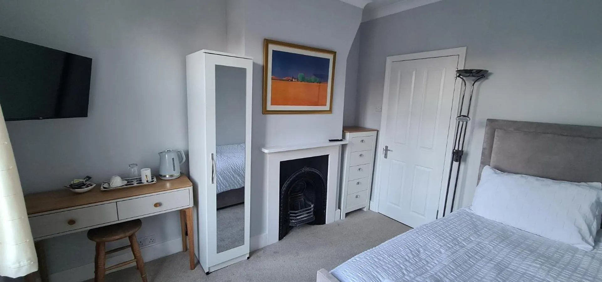 Homestay Copperwood Apartment Horley