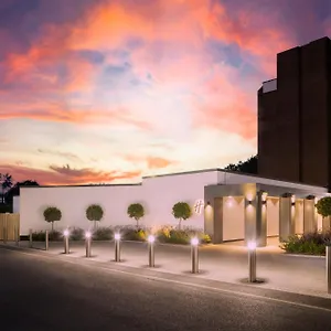 4* Hotel London - Gatwick Airport By Ihg